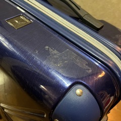 スーツケースの画像