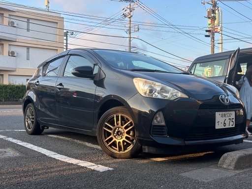 トヨタ アクア nhp10 車検残りあり 車高調