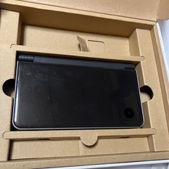本体美品ニンテンドーＤＳお譲りします‼️画面には保護シールが貼ってあります。の画像