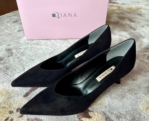 新品未使用Dianaダイアナ　スエード　ブラック　パンプス　24cm