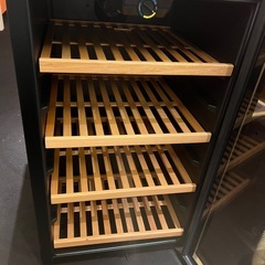 本日引き取り限定 ０円ワインセラー小型無料早い者勝ちの画像