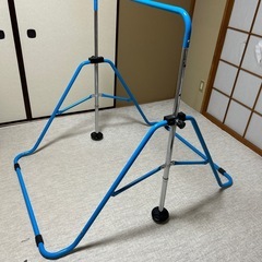鉄棒の画像