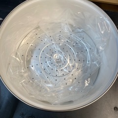 【中古】¥1,000 蒸し鍋　キッチン用品　ナベ【IJ06】の画像