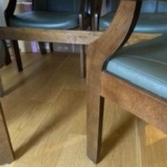 ダイニングテーブルセット4人掛けの画像