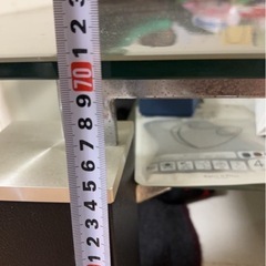 ガラスのダイニングテーブルセットの画像