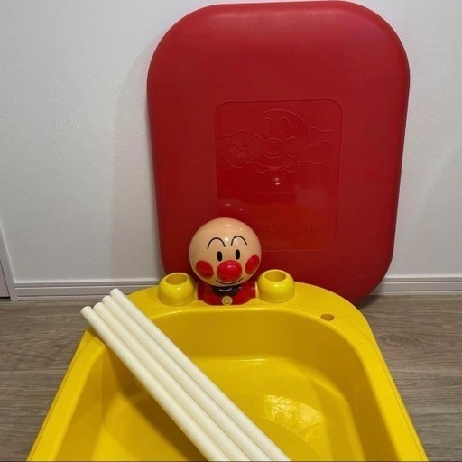 【希少】アンパンマン　砂場　砂遊び　蓋付き砂場　ボールプール　水遊び