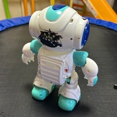 ロボットおもちゃの画像
