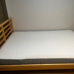 ベッド 140x200 IKEA TARVA マトレス VESTEROY の画像