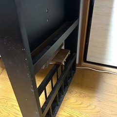 伸縮式テーブルの画像