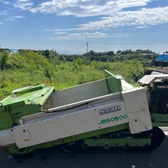 スター　マニアスプレッダー ダンプ　自走式　積載600Kg 10馬力 セル始動 クローラー　キャタピラ　マニアスプレッダ　堆肥散布機 肥料振り　肥料　堆肥　散布　運搬車　鶏舎 木くずまき　ビータ　宮崎　簡易始動動画ありの画像
