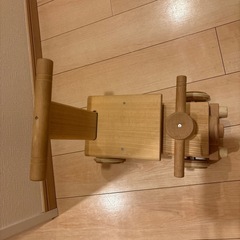 木製手押し車の画像