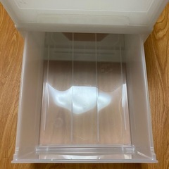 プラスチック衣装ケース2段の画像