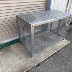 INT57⭐️美品⭐️ゴミステーション　鉄メッシュ　大型ゴミ箱　カラス対策バッチリ💁の画像