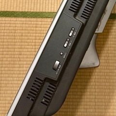 SHARP AQUOS 2005年LC-32AD5 32インチの画像