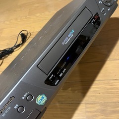 Panasonic NV-H110 VHSビデオデッキの画像