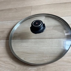 LE CREUSET炒め鍋 フライパン + Swiss Diamond 蓋　調理器具 キッチン用品　28センチの画像