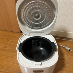 【急募！10/2(木)引取】SHARP 3合炊き炊飯器 KS-CF05B-W◆動作確認済みの画像