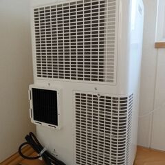 大型移動式エアコン ナカトミ MAC-3026の画像