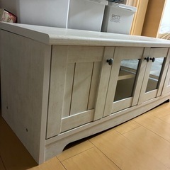 テレビ台の画像
