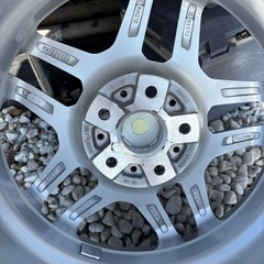 スタッドレス　PCD112 極美品　の画像