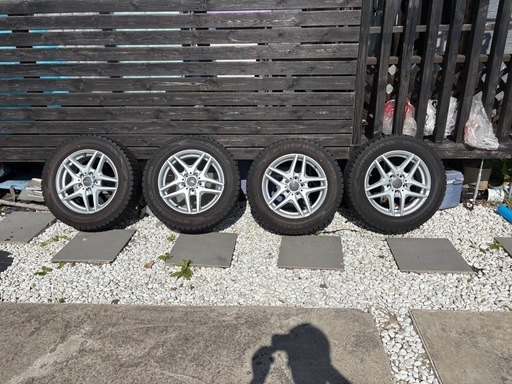 スタッドレス　PCD112 極美品