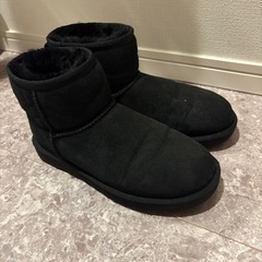 美品　UGG ムートンブーツの画像