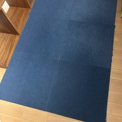 ニトリ洗える床暖房対応タイルカーペットの画像