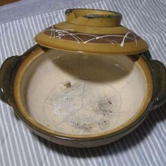 土鍋（直径30cm・蓋付き）の画像