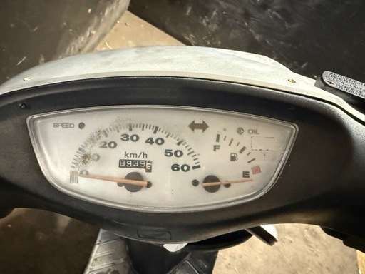★支払総額5.8万円★定休日なし！いつでも現車確認可能です！ ホンダ ZX シルバー AF35 2ストのためオイル注ぎ足すだけ！ バッテリー新品！社外リアサス！ クリアテール！ 加速良好！　速度良好！