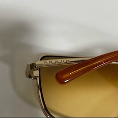 PRADA サングラス ブラウン 折り畳みの画像