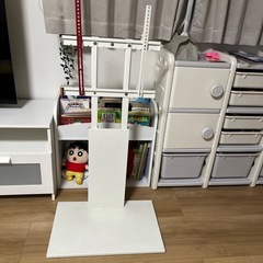 テレビスタンドの画像