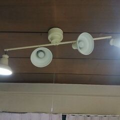 シーリングライトの画像
