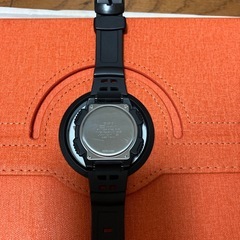ソーラー☀️カシオ AQ-S800w 腕時計、カシオコレクション、マルチカラー（ブラック / ホワイト） の画像