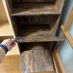 木の棚の画像