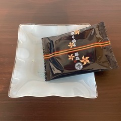 ね値下げピーターラビットのガラスさら皿の画像