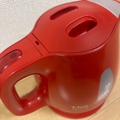 【取引中】ティファール ケトル 赤の画像