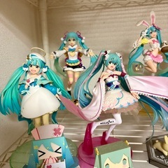 フィギュアまとめ売り　Re：ゼロから始める異世界生活　レム　ラム　初音ミク　リゼロ　人形の画像