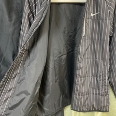  NIKE 中綿 ジャケット ストライプ スモールスウッシュ y2k テック上下セット セットアップ NIKE ナイキ ジャケットの画像