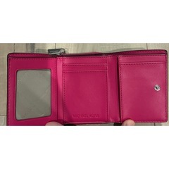 【最終値下】美品✨️マイケルコース3つ折り財布♡♡の画像