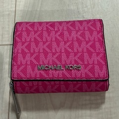 【最終値下】美品✨️マイケルコース3つ折り財布♡♡の画像