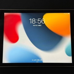 iPad Air 2 32GB ☆透明のケース付き☆の画像