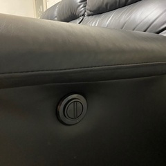 電動ソファー3人掛けの画像