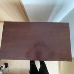 アンティークキャビネットの画像