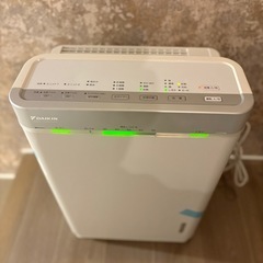 配送🉑【2008年製】美品ダイキン 加湿機能付き空気清浄機（うるおい光クリエールシリーズ） MCK75JE5-W  の画像