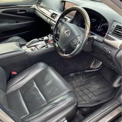 希少サンルーフ‼️LS600H後期ハイブリッド車検満タンの画像