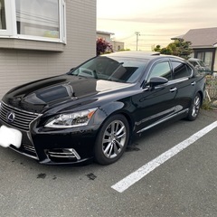 希少サンルーフ‼️LS600H後期ハイブリッド車検満タンの画像