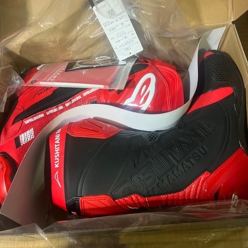 アルパインスター×クシタニ製SUPERTECH R2ブーツ