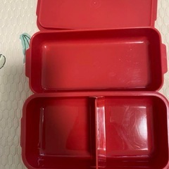 スヌーピー弁当箱の画像