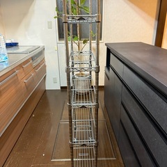 スチールラック【無料、あげます】の画像