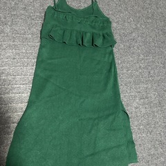 グリーンニットワンピース（重ね着推奨）の画像